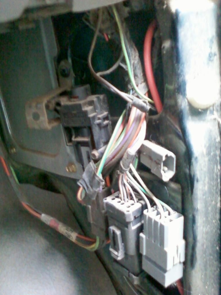 Dome light and power mirrors not working? Ford Truck Enthusiasts Forums